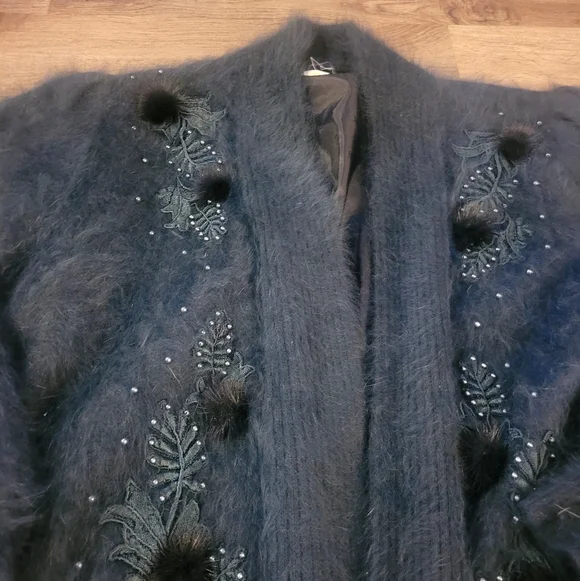 Angora Cardigan - Picture 3 of 9